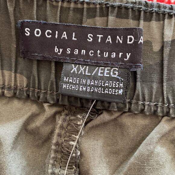 Sanctuary Social Standard NEW camo women’s size XXL pants - Picture 2 of 6